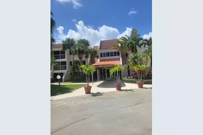 120 Lakeview Drive #103, Weston, FL 33326 - Photo 1