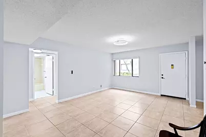 5310 Las Verdes Circle #106, Delray Beach, FL 33484 - Photo 15