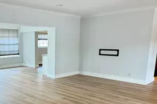 3230 Aqua Vista Dr, Pompano Beach, FL 33062 - Photo 9