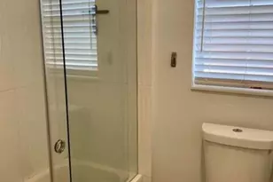 3230 Aqua Vista Dr, Pompano Beach, FL 33062 - Photo 23