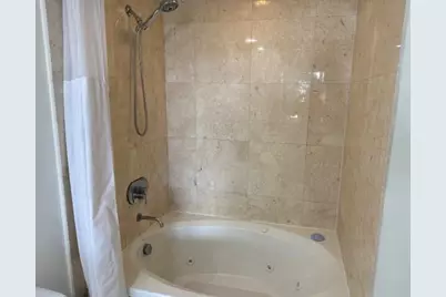 550 Okeechobee Boulevard #421, West Palm Beach, FL 33401 - Photo 11