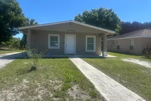 704 N 18th St, Fort Pierce, FL 34950 - Photo 1