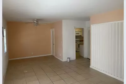 327 S Ocean Breeze Drive #1, Lake Worth, FL 33460 - Photo 7