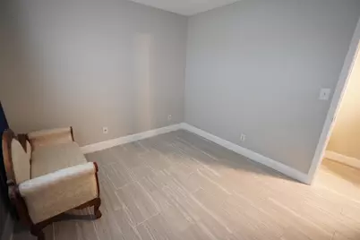 3000 E Sunrise Lakes Boulevard #123, Sunrise, FL 33322 - Photo 5