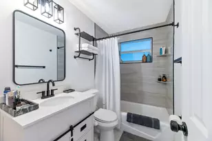 5840 NE 1st Terrace, Oakland Park, FL 33334 - Photo 13