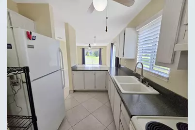 1480 SE Rivergreen, Port Saint Lucie, FL 34952 - Photo 5