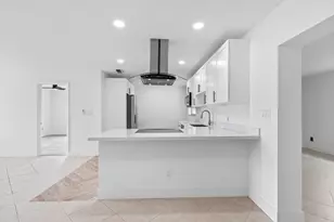 106 NW Curtis St, Port Saint Lucie, FL 34983 - Photo 5