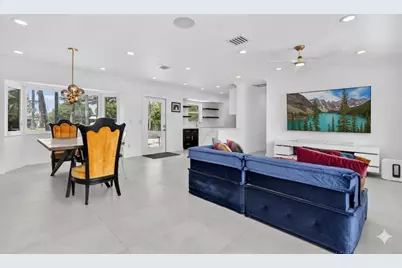 6544 Eastview Drive, Lantana, FL 33462 - Photo 3