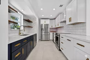 6544 Eastview Dr, Lantana, FL 33462 - Photo 13