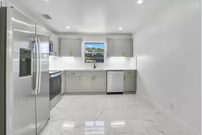 4098 Linda Lane, Palm Springs, FL 33406 - Photo 5