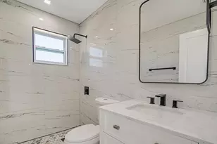 4098 Linda Ln, Palm Springs, FL 33406 - Photo 11