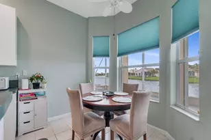 383 NW Sunview Way, Port Saint Lucie, FL 34986 - Photo 17