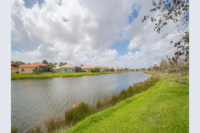 383 NW Sunview Way, Port Saint Lucie, FL 34986 - Photo 37