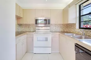 326 Jupiter Lakes Blvd, Jupiter, FL 33458 - Photo 11