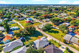 341 Oak Aly, Delray Beach, FL 33444 - Photo 39