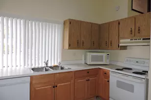 166 Sparrow Dr, Royal Palm Beach, FL 33411 - Photo 3