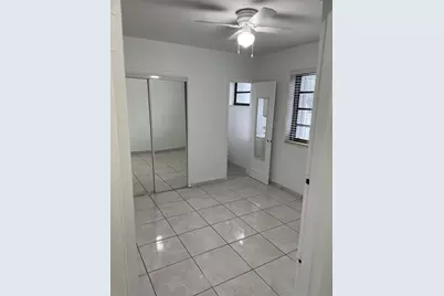41 W 64th Street, Hialeah, FL 33012 - Photo 9