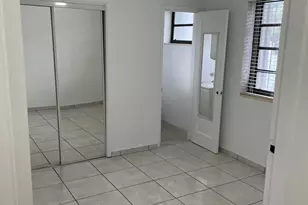 41 W 64th St, Hialeah, FL 33012 - Photo 9