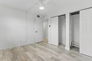 9233 SW 8th St, Boca Raton, FL 33428 - Photo 23