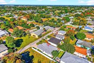 341 Oak Aly, Delray Beach, FL 33444 - Photo 7