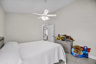 471 NW Sherbrooke Avenue, Port Saint Lucie, FL 34983 - Photo 25