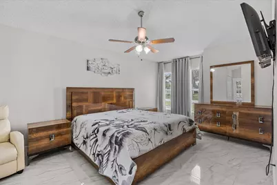 471 NW Sherbrooke Avenue, Port Saint Lucie, FL 34983 - Photo 17