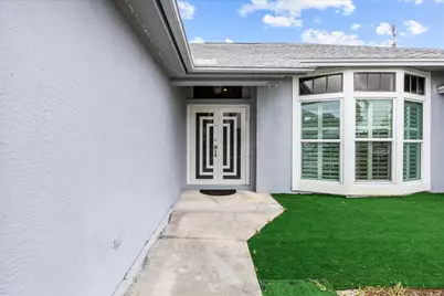 471 NW Sherbrooke Avenue, Port Saint Lucie, FL 34983 - Photo 7