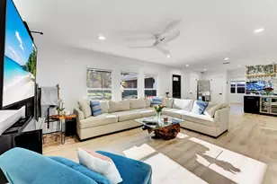 707 W Boulevard Chatelaine, Delray Beach, FL 33445 - Photo 3