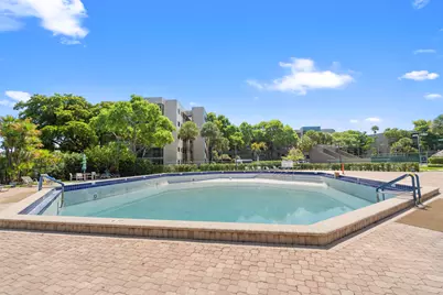 1001 Colony Point Circle, Pembroke Pines, FL 33026 - Photo 37