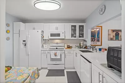 1001 Colony Point Circle, Pembroke Pines, FL 33026 - Photo 11