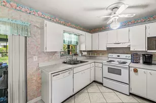 3481 Amberjack Rd, Lantana, FL 33462 - Photo 11