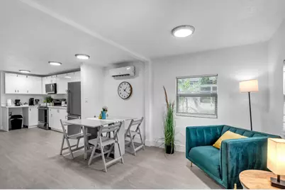 109 NW 7th Avenue, Dania Beach, FL 33004 - Photo 5