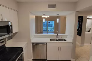 1125 Lake Shore Dr, Lake Park, FL 33403 - Photo 3