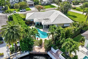 30 Spanish River Dr, Ocean Ridge, FL 33435 - Photo 1