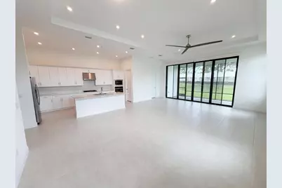 2744 SE Ashfield Drive, Port Saint Lucie, FL 34984 - Photo 13
