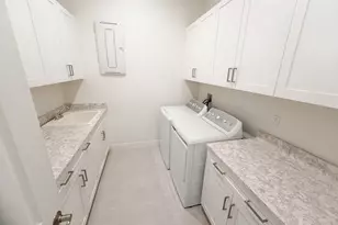 2744 SE Ashfield Dr, Port Saint Lucie, FL 34984 - Photo 7