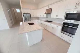 2744 SE Ashfield Dr, Port Saint Lucie, FL 34984 - Photo 11