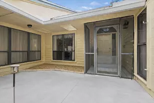6691 S Pine Ct, West Palm Beach, FL 33418 - Photo 3