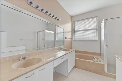 15350 NW 6th Court, Pembroke Pines, FL 33028 - Photo 17