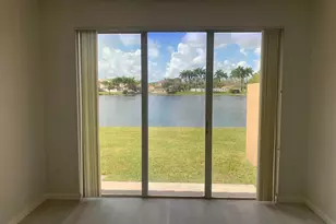 15350 NW 6th Ct, Pembroke Pines, FL 33028 - Photo 13