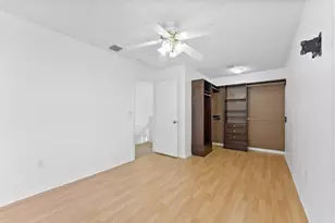 15350 NW 6th Ct, Pembroke Pines, FL 33028 - Photo 27