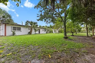 1091 NW 46th Ave, Lauderhill, FL 33313 - Photo 17