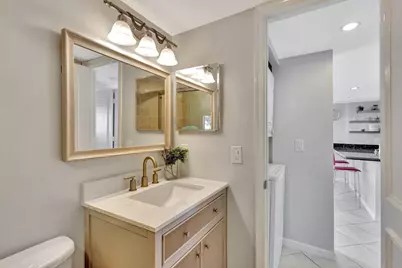 1060 Lake Shore Drive #Apt 204, Lake Park, FL 33403 - Photo 19