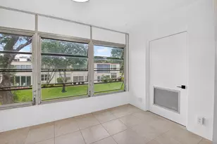 10 Willowbrook Ln, Delray Beach, FL 33446 - Photo 15