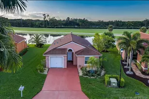 8193 Pelican Harbour Dr, Lake Worth, FL 33467 - Photo 1