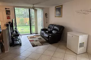 1750 NW 107th Way, Plantation, FL 33322 - Photo 9