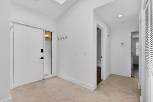 13085 Belhaven Ct, Wellington, FL 33414 - Photo 5