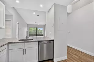 7472 La Paz Blvd, Boca Raton, FL 33433 - Photo 11