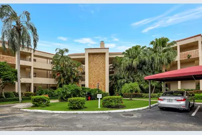 7472 La Paz Boulevard #304, Boca Raton, FL 33433 - Photo 1
