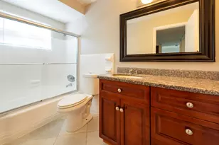 1015 NE 9th Ave, Fort Lauderdale, FL 33304 - Photo 7